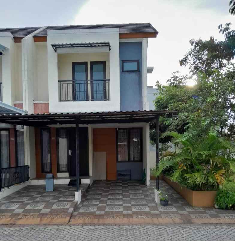 dijual rumah jl atang sanjaya