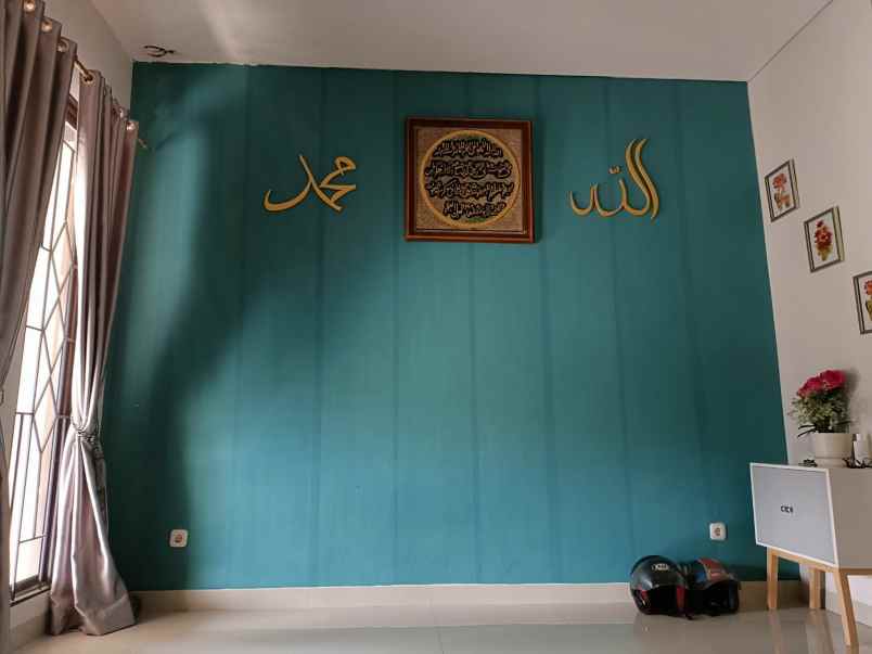 dijual rumah jl atang sanjaya