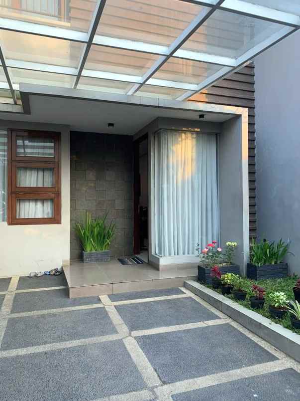 dijual rumah jl batununggal bandung