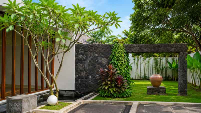 dijual rumah jl bunga cempaka ii no 15