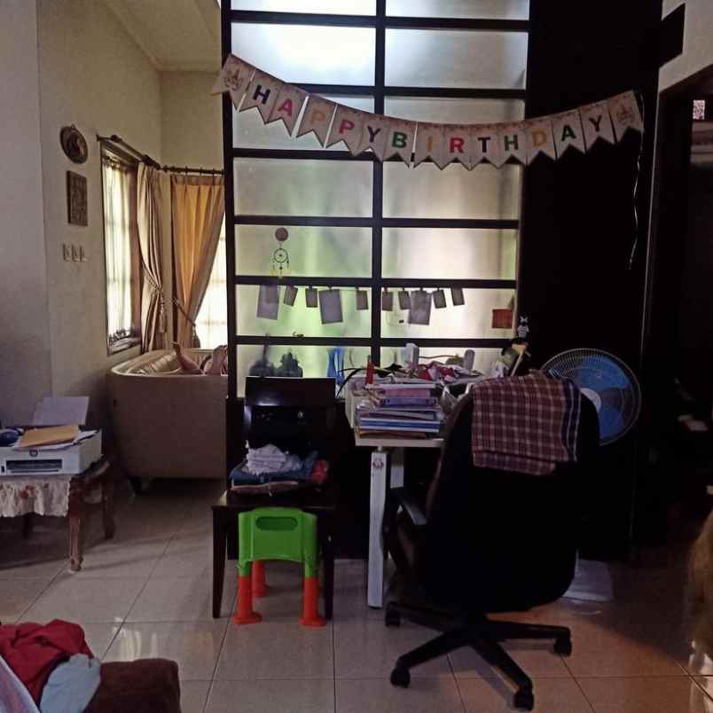 dijual rumah jl gedebage komp bumi