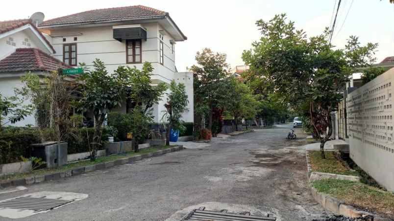 dijual rumah jl gedebage komp bumi