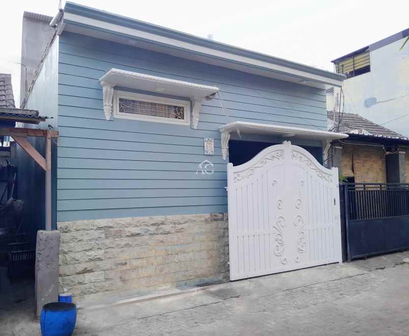 dijual rumah jl gor ragil regency indah