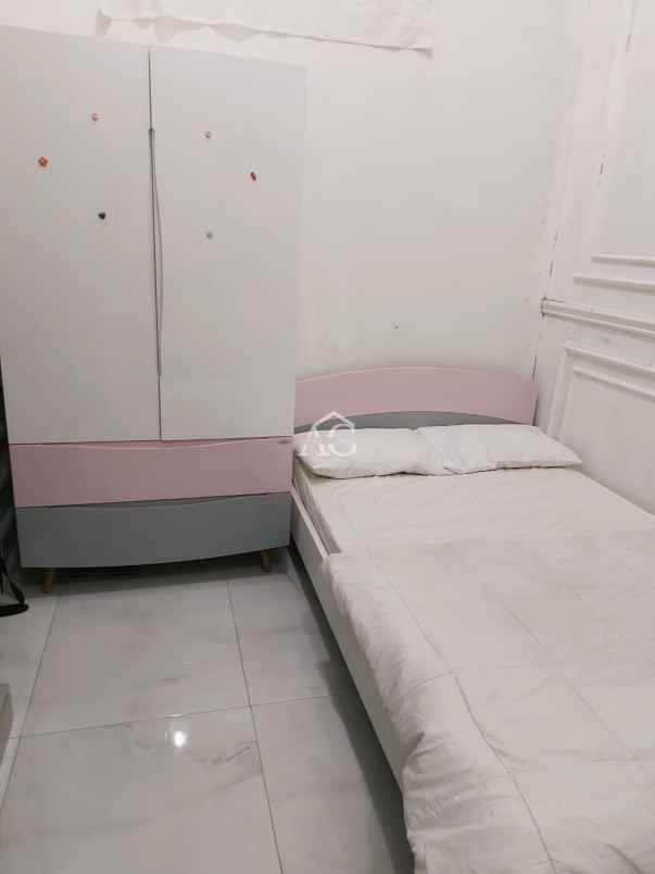 dijual rumah jl gor ragil regency indah