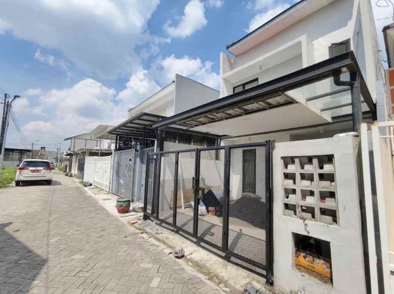 dijual rumah jl gunung anyar tambak kec