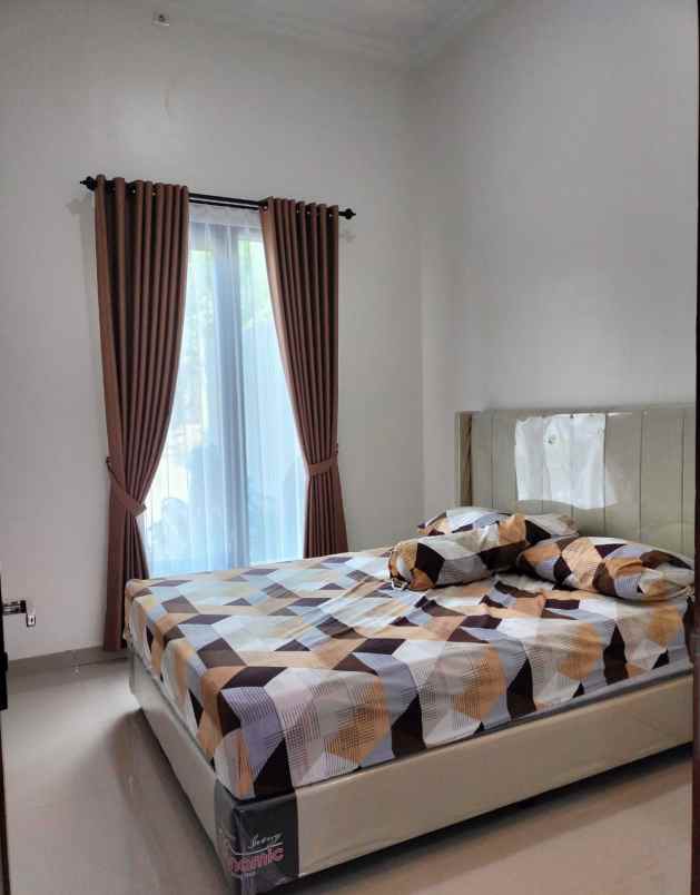 dijual rumah jl kaliurang km 14