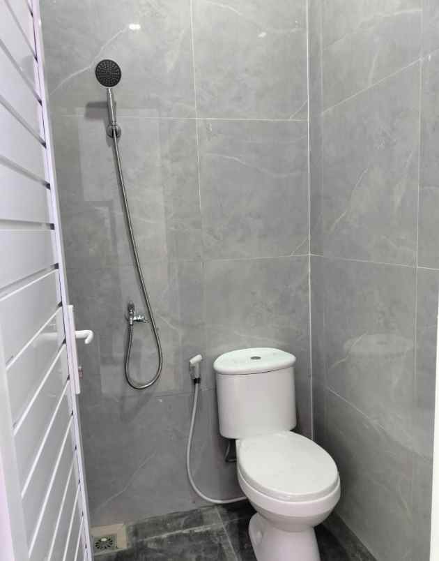 dijual rumah jl kaliurang km 14