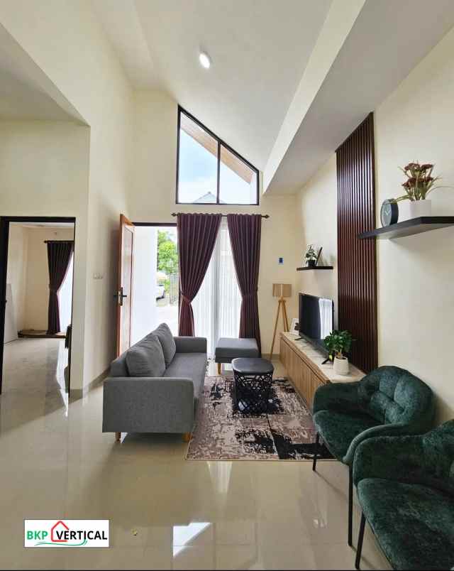 dijual rumah jl kelurahan