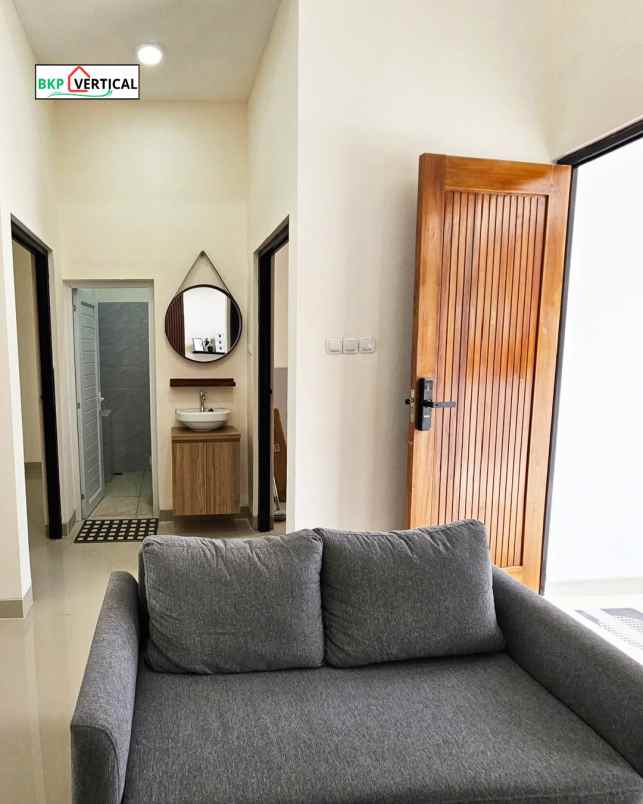 dijual rumah jl kelurahan