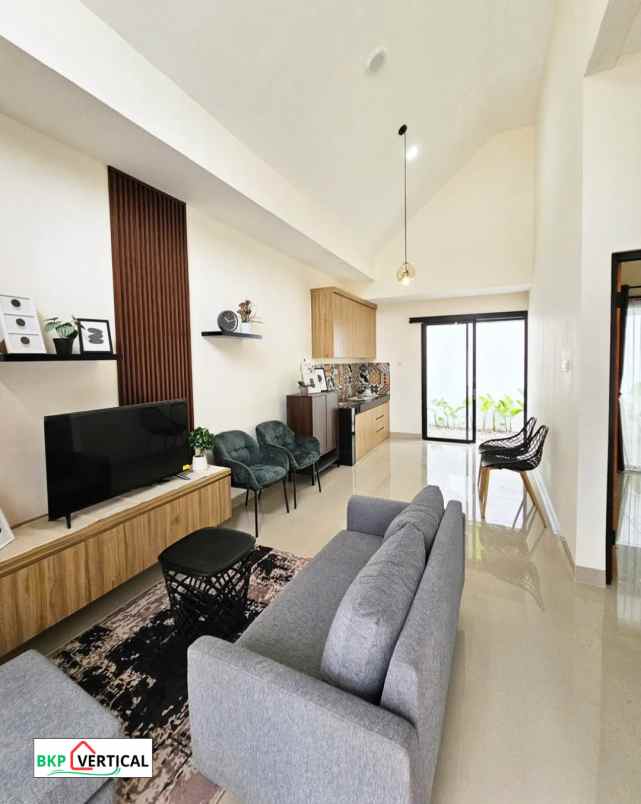 dijual rumah jl kelurahan