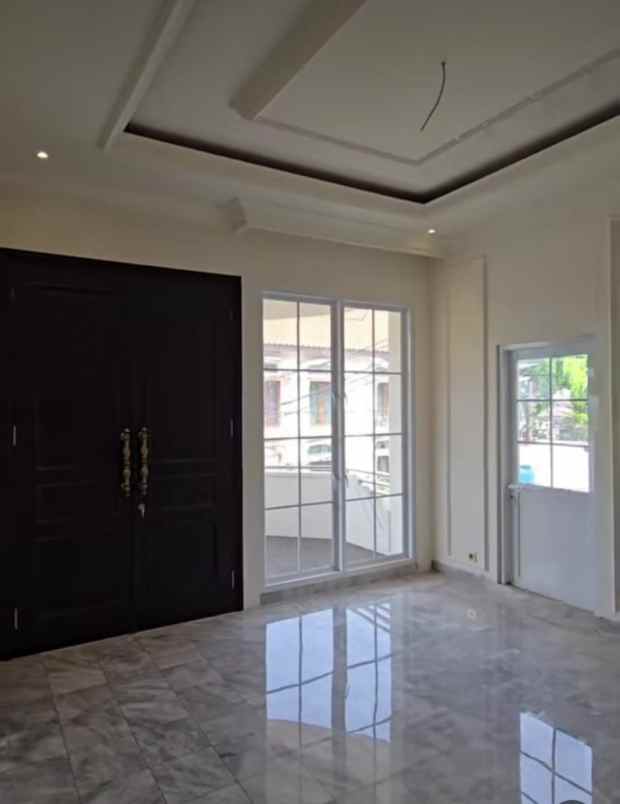 dijual rumah jl komplek abadi pondok