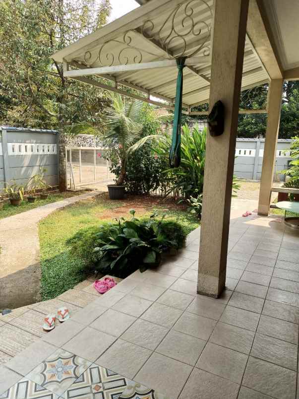 dijual rumah jl leuwinanggung