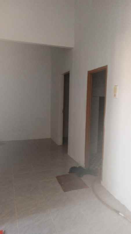 dijual rumah jl pertanian