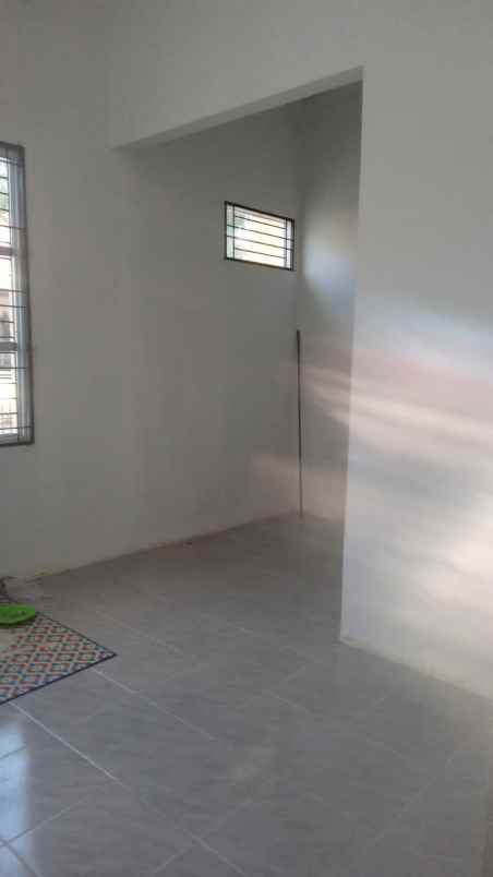 dijual rumah jl pertanian