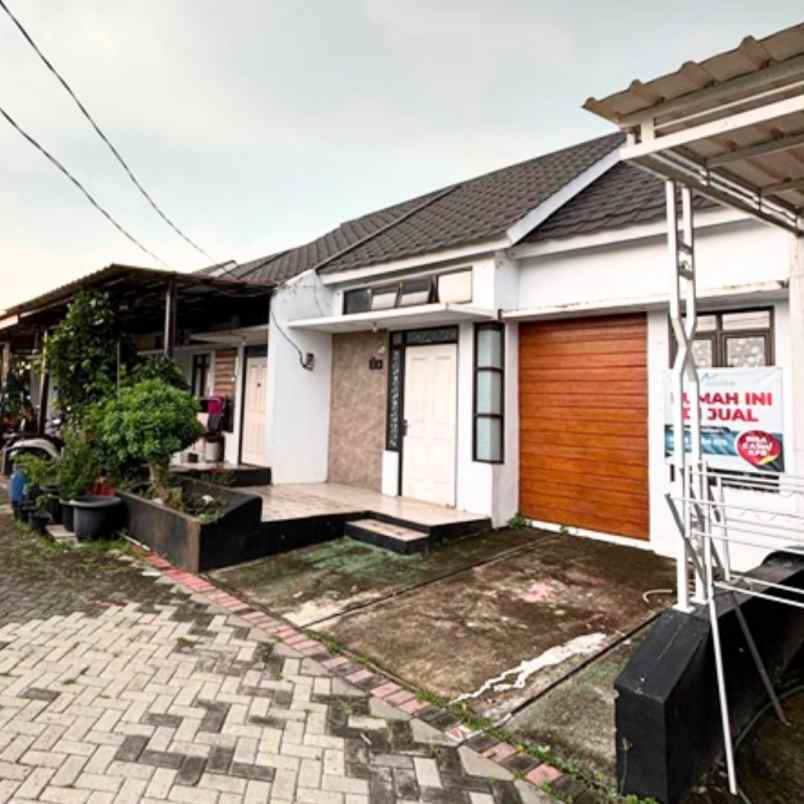 dijual rumah jl raya babelan kebalen