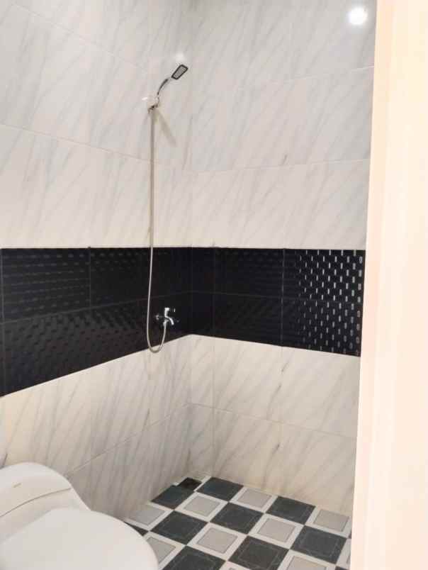 dijual rumah jl raya cileungsi jonggol