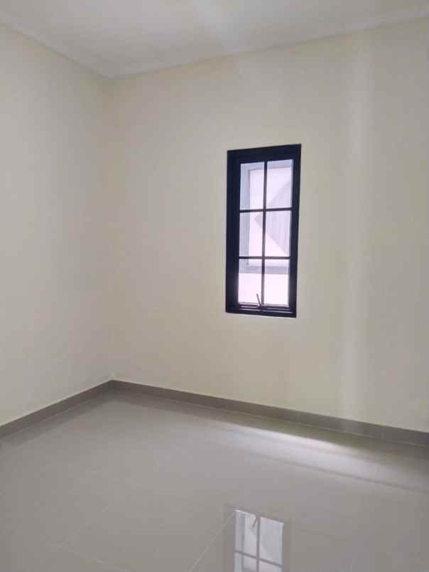 dijual rumah jl raya cileungsi jonggol