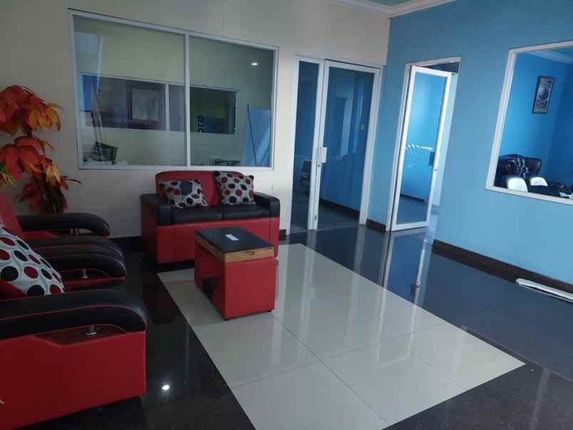 dijual rumah jl raya jagakarsa