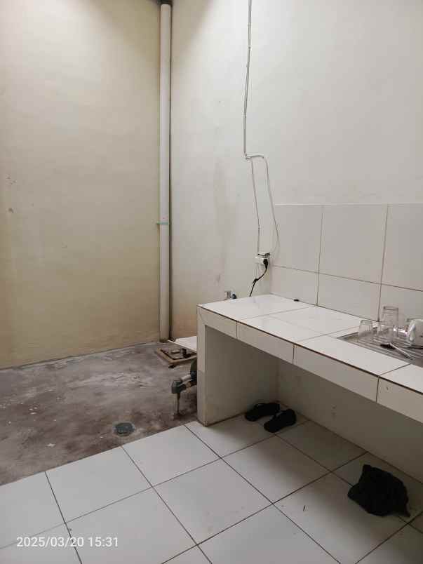 dijual rumah jl raya pasir putih