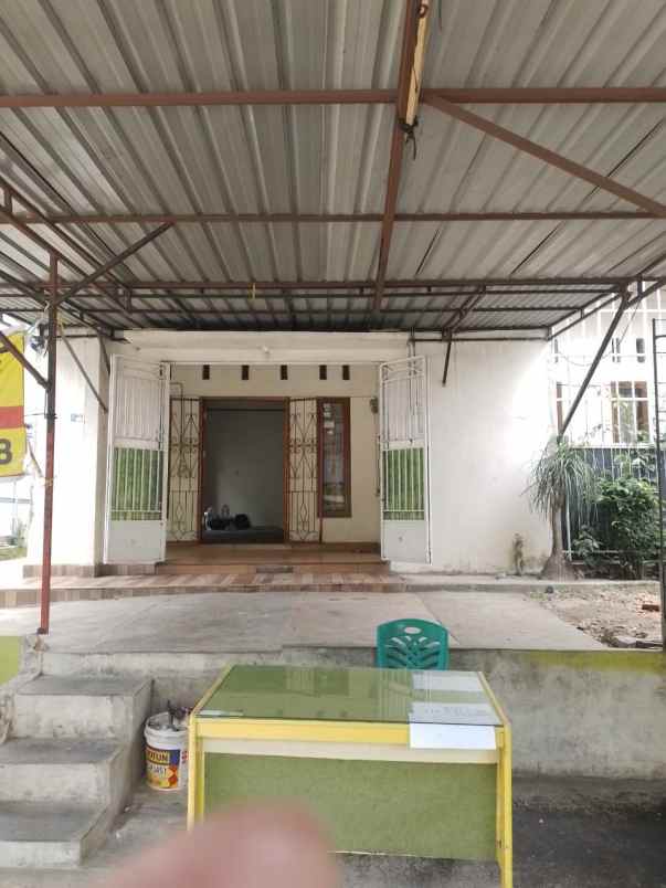 dijual rumah jl soekarno hatta koto