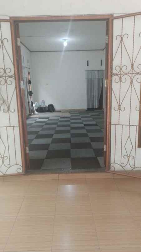 dijual rumah jl soekarno hatta koto