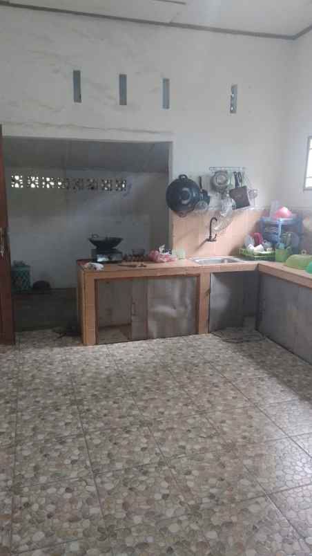 dijual rumah jl soekarno hatta koto