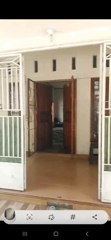dijual rumah jl soekarno hatta koto