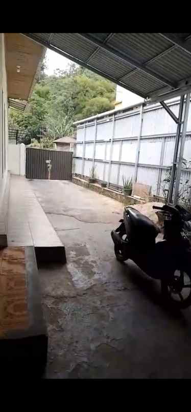 dijual rumah jl soekarno hatta koto