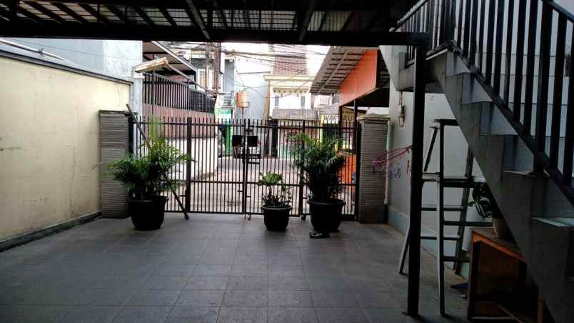 dijual rumah jln jombang raya pondok