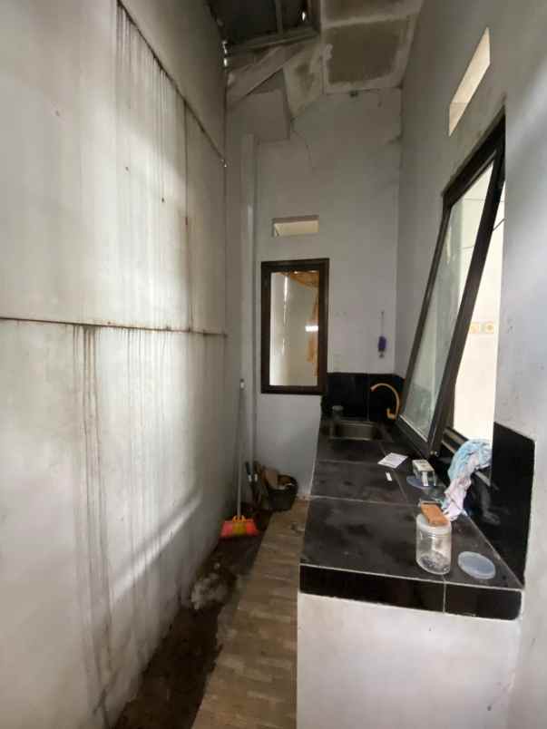 dijual rumah jln keradenan cibinong bogor