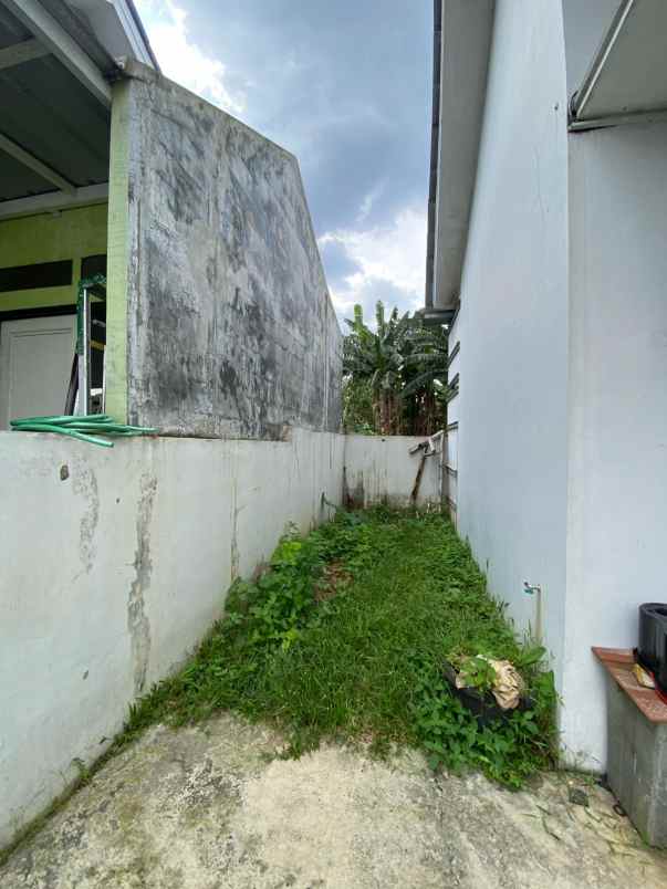 dijual rumah jln keradenan cibinong bogor