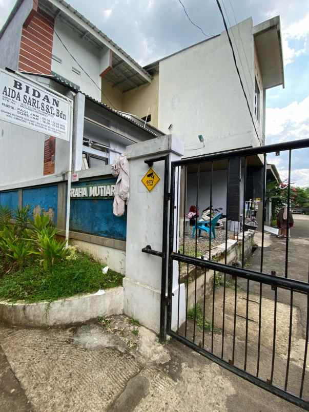 dijual rumah jln keradenan cibinong bogor