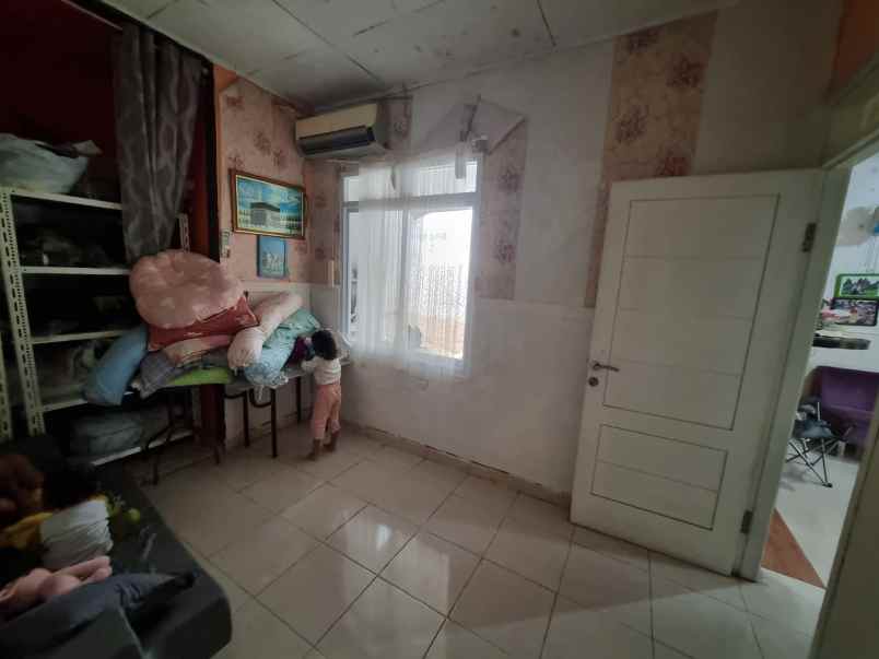 dijual rumah jual rumah di jl bekasi