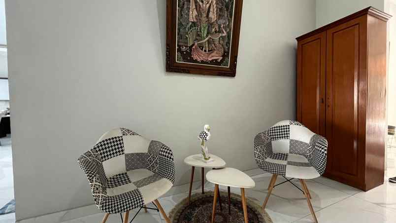 dijual rumah jual rumah mewah shm di