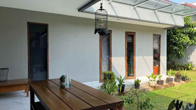 dijual rumah jual rumah mewah shm di