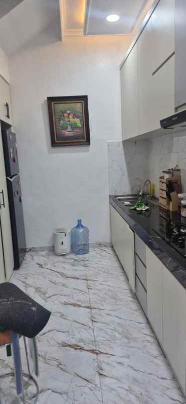 dijual rumah kalimulya cilodong depok