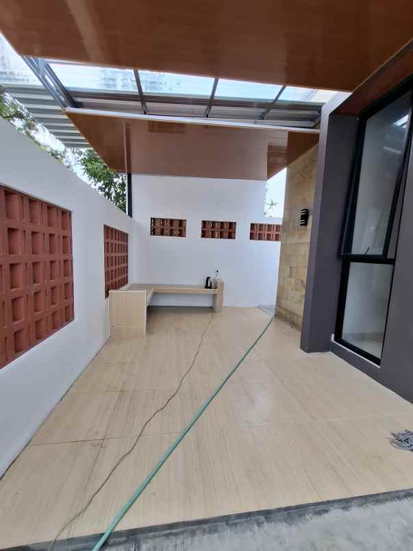 dijual rumah kalitirto