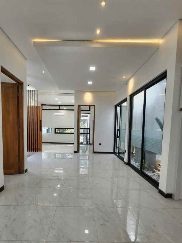 dijual rumah kaliurang km 12 5