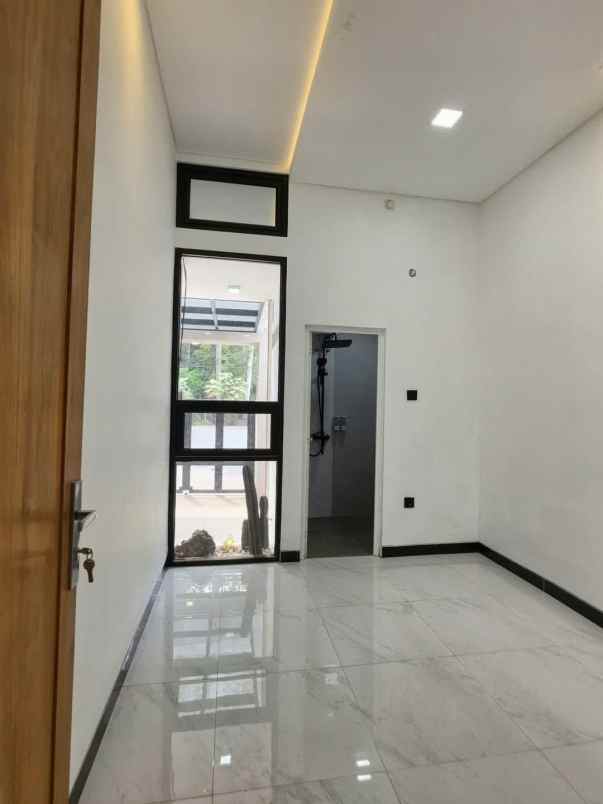 dijual rumah kaliurang km 12 5