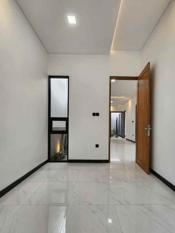 dijual rumah kaliurang km 12 5