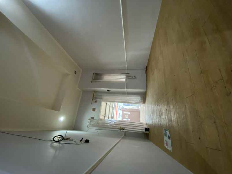 dijual rumah karawaci residence