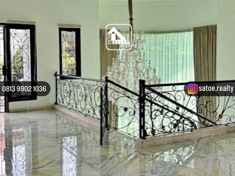 dijual rumah kayu putih pulogadung