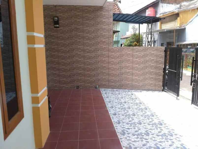 dijual rumah kec cimahi tengah