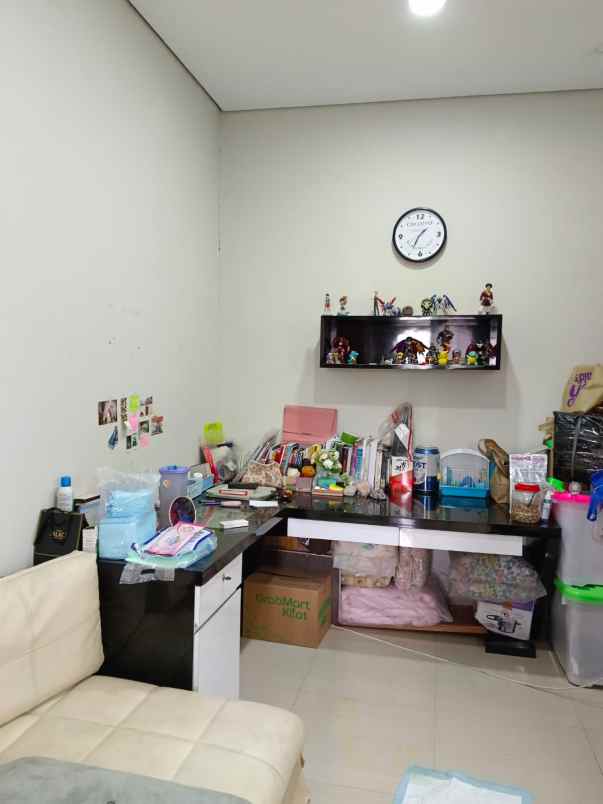 dijual rumah kelapa gading