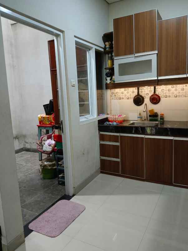 dijual rumah kelapa gading