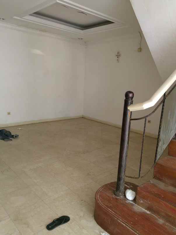 dijual rumah kelapa gading