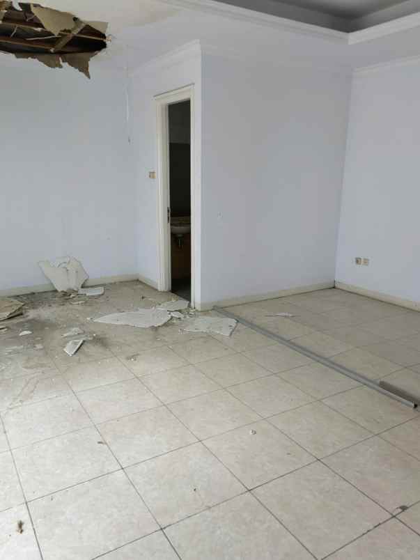 dijual rumah kelapa gading