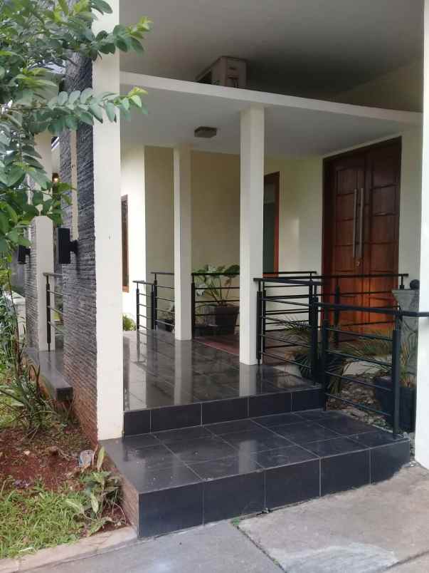 dijual rumah kemang
