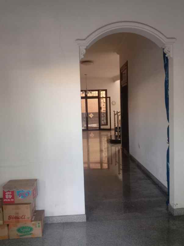 dijual rumah kertajaya indah