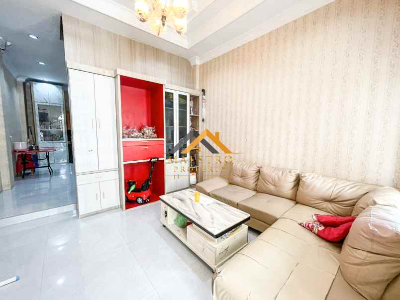 dijual rumah komplek cemara asri jalan